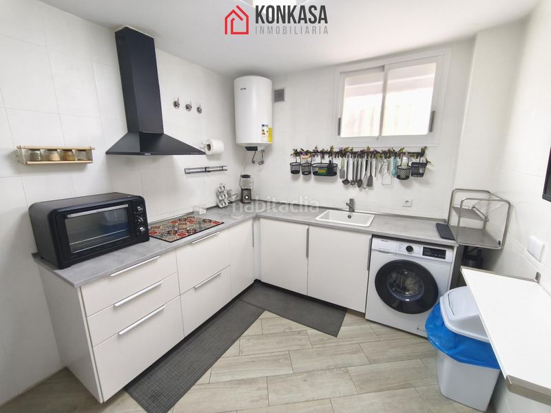 Foto b00086fa-b287-481d-b582-170c8dae4b0e. Pis amb aparcament a Arcos de la Frontera