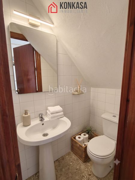 Foto e935ac01-ee03-499b-a546-2df613a3db05. Casa adossada a Arcos de la Frontera