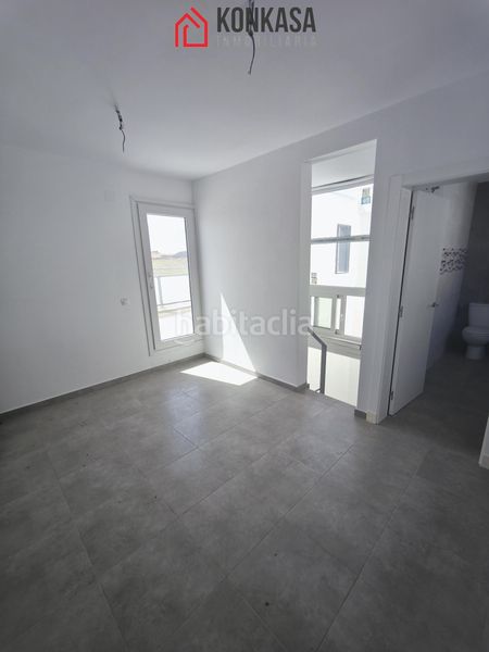 Foto fcd5c4de-b2a9-4247-b520-4751f90db8eb. Duplex avec parking dans Espera
