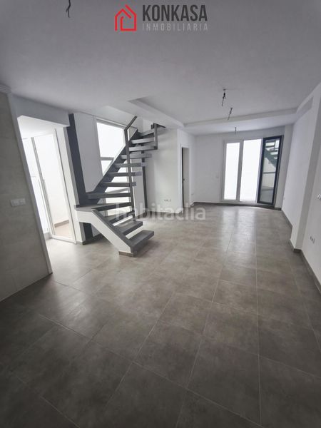 Foto 7e105889-5ae5-45c6-811e-3998065e281a. Duplex avec parking dans Espera