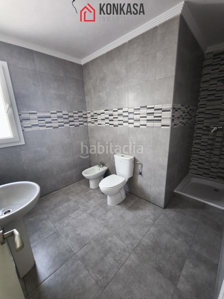 Foto 1132c4cb-9720-4b74-b4dd-2e4222a249a4. Duplex avec parking dans Espera