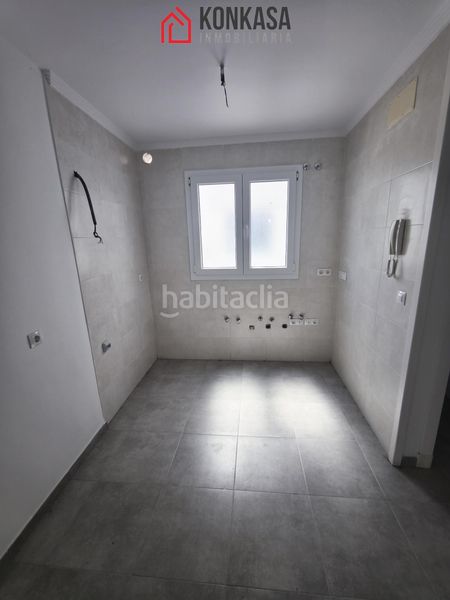 Foto c490143e-e81b-4d96-b3db-9442d29152a2. Duplex avec parking dans Espera
