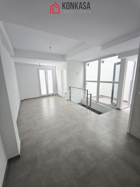 Foto 35e28577-f1fb-467d-8bee-2d7cf475403d. Duplex avec parking dans Espera