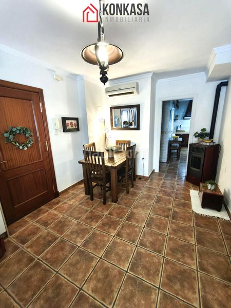 Foto f90a397c-8084-4409-a4ce-3e719f1c83e9. Duplex in Arcos de la Frontera