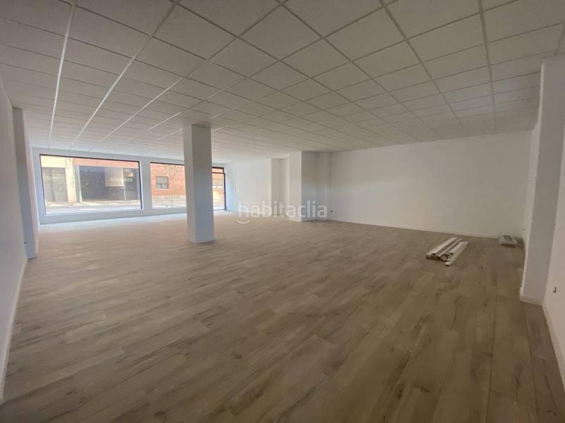 Foto 6490693c-3117-4e6f-993e-000f04b723ac. Lloguer local comercial a Caldes de Montbui