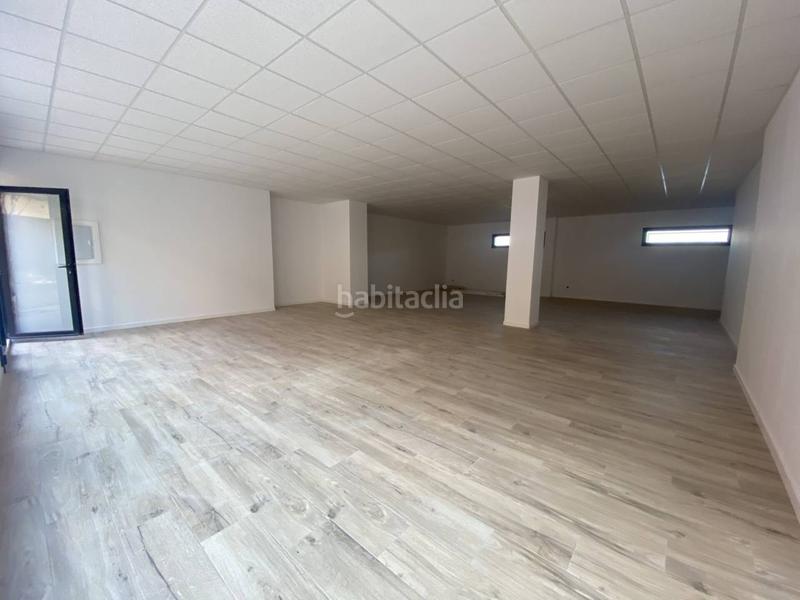 Foto 9bfdae15-af84-4341-b1ce-b5bd6406617e. Lloguer local comercial a Caldes de Montbui