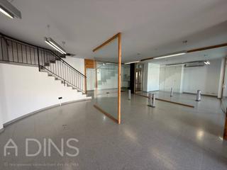 Lloguer Local Comercial  Anselm clave. Local en alquiler en sant feliu de codines