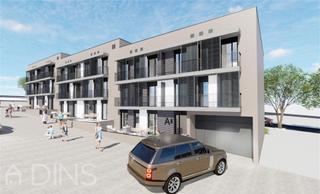 Pis a Avinguda escoles 8. Obra nova