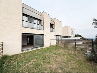 Casa a Cam del puiggracis 4. Casa en venta en bigues i riells del fai