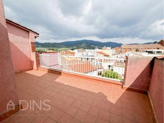 Pis a Esglsia 5. Espectacular tico en el centro de caldes de montbui