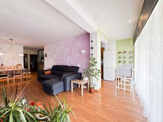 Casa  Arquitecte sert. Casa en venta en palausolit i plegamans