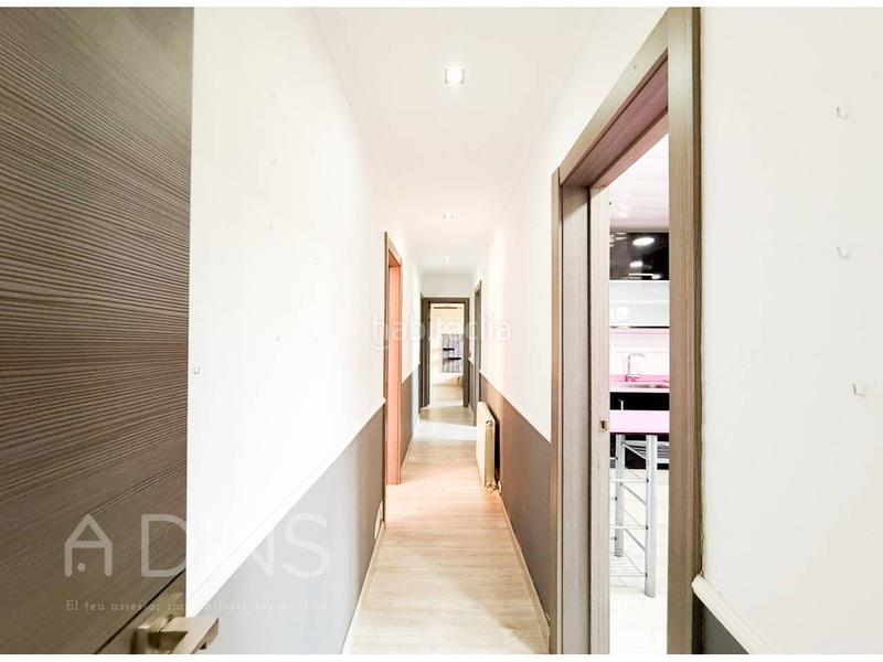 Foto 2ad54212-b3df-43ee-aca2-4beaade440bb. Casa in roures 6 in Castellcir