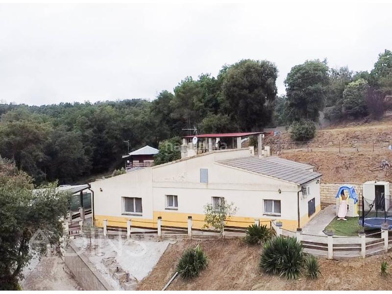 Foto 45c6dc51-05aa-46cb-adab-dfd9cf0a916c. Casa in roures 6 in Castellcir