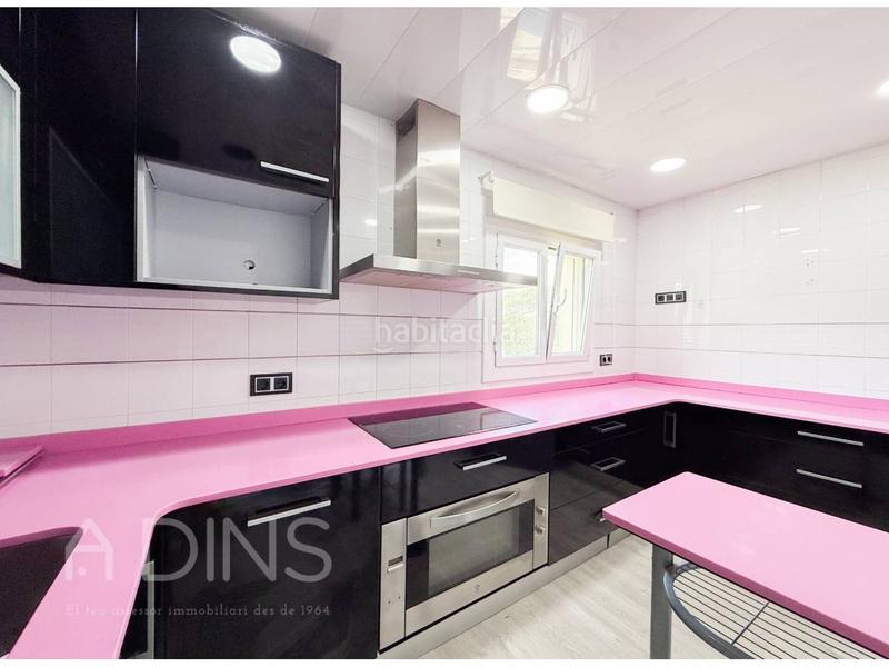 Foto 8217a88f-15f5-47d5-8662-6a4aec8e8da3. Casa in roures 6 in Castellcir