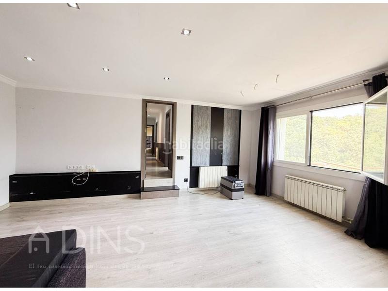 Foto bf722d76-7abd-4d39-90b3-1456166946c7. Casa in roures 6 in Castellcir