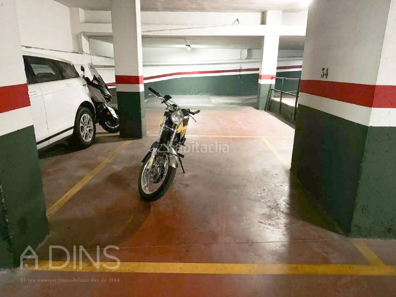 Foto 827d70be-a1c0-445b-a429-b810d5f0977e. Location appartement avec parking dans Barri del Centre Terrassa