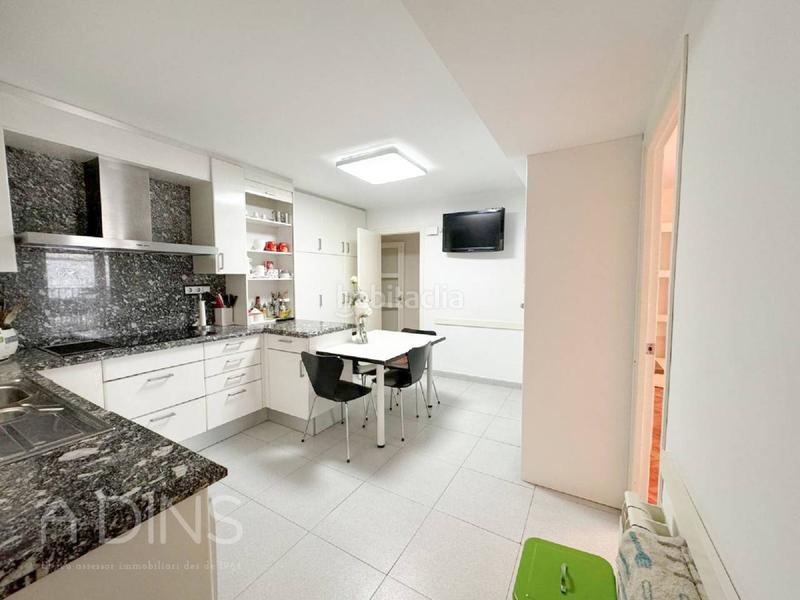 Foto a249b506-015b-4cf0-b2ac-9d83d35c4fd8. Location appartement avec parking dans Barri del Centre Terrassa