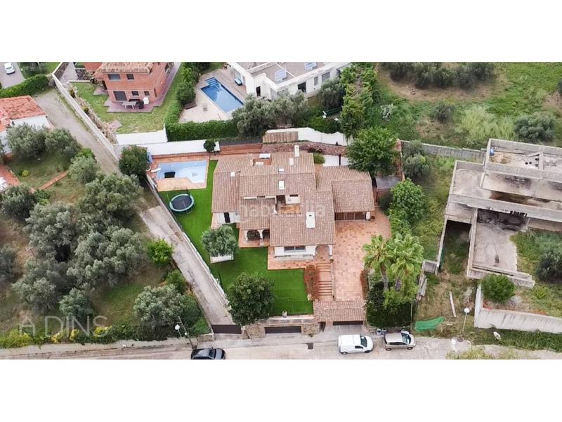 Foto 33cd7caa-2100-4534-91f4-5dfc30f6907c. Casa con riscaldamento parcheggio piscina in Can Violí - Can Poi del Bosc Garriga (La)