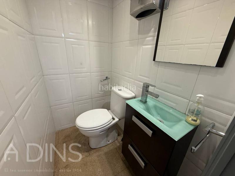 Foto b7398dc8-6d5c-4e6b-938d-45507d11f2a0. Lloguer local comercial a Caldes de Montbui