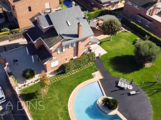 House  Pollancres 4. Casa exclusiva en venta