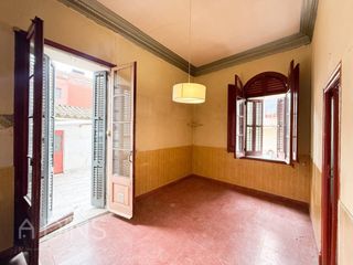 Pis a Calle montserrat 6. Venta de un piso en caldes de montbui