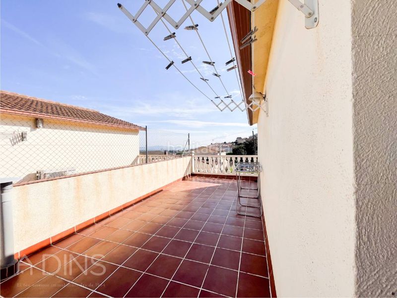 Foto a87dd64f-6afd-4244-81c1-59fa89fb0188. Casa amb calefacció aparcament a Caldes de Montbui