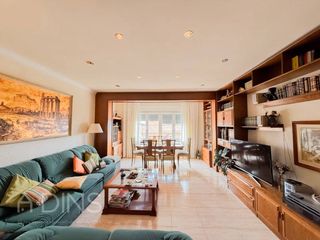 Pis  Calle doctor xalabarder. Piso en venta en caldes de montbui