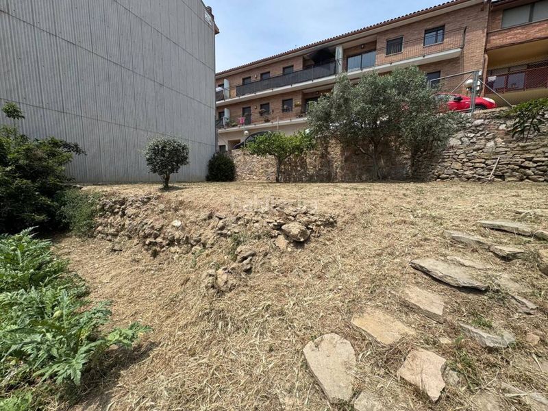 Foto cade5c01-2da0-4af1-aeed-0768223d5f40. Finca rústica a calle bassella 35 a Sant Feliu de Codines