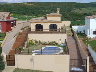 Lloguer Xalet a Calle nao victoria 4. Chalet con piscina y jardin privados