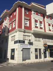 Oficina en Calle m�ndez n��ez 14. Oficina en entreplanta muy centrica y luminosa