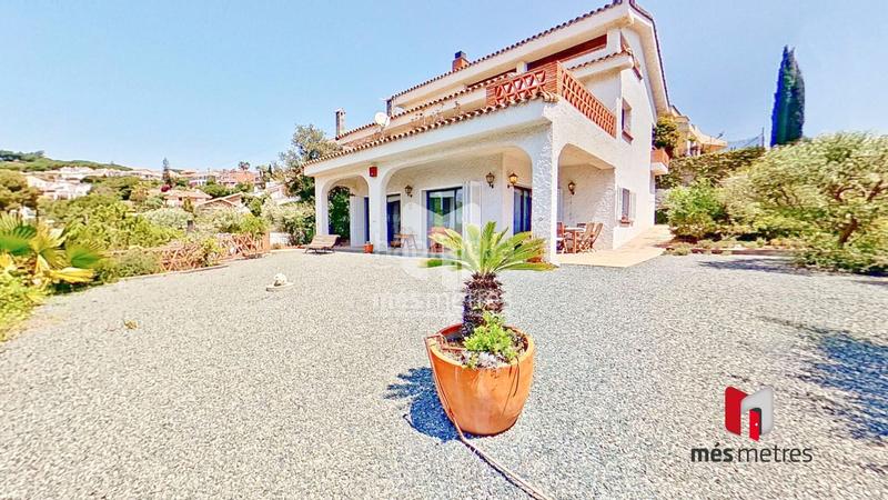 Foto dbe10c30-b4b2-47ce-8f04-78affd3744bc. Casa en Teià