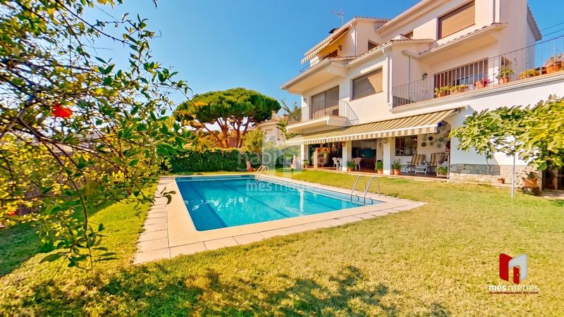 Foto 4bd2f4ce-e9ad-4c3c-a2e8-bff6ac609c84. Casa amb calefacció piscina a Teià