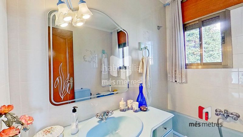 Foto bc73f6a2-4561-46e2-b724-0b9731b458e5. Casa amb calefacció piscina a Teià