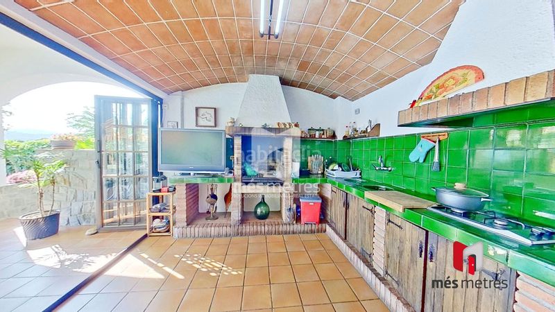 Foto bc982d0d-5522-4782-8e6a-cbd91fe416ee. Casa amb calefacció piscina a Teià