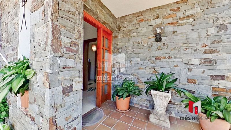 Foto cfb4d079-a05e-44f8-891b-8c82e56205ab. Casa amb calefacció piscina a Teià