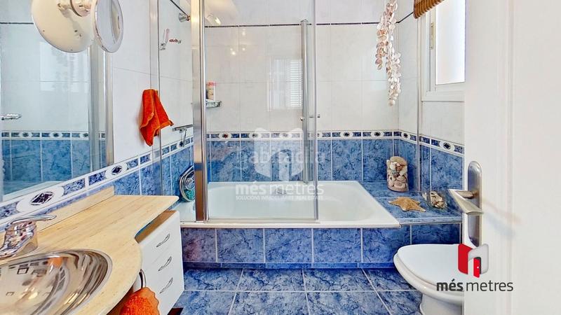 Foto 834b21e5-4865-4ad9-99df-a5668929859b. Casa amb calefacció aparcament a Banyeres Premià de Mar