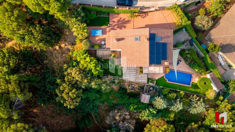 Foto cbd6a15c-31ce-4a03-98c2-4d4c311e834d. Casa amb calefacció piscina a Alella