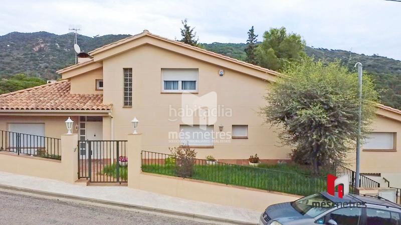 Foto c4b5fdc7-f397-4d25-ab90-f5b01ea112f6. Haus mit heizung parking in Teià