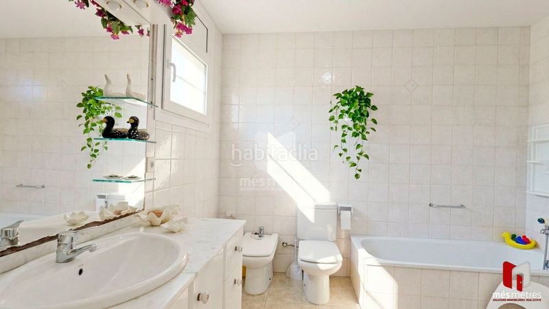 Foto cb31dfdb-bdc2-465f-8959-5e7606e1e204. Casa en Teià