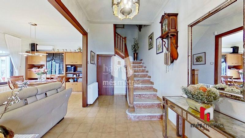 Foto 6fb9e4ad-b199-4e45-995b-41bc1d955b40. House with heating in Califòrnia-Santa Madrona Masnou (El)