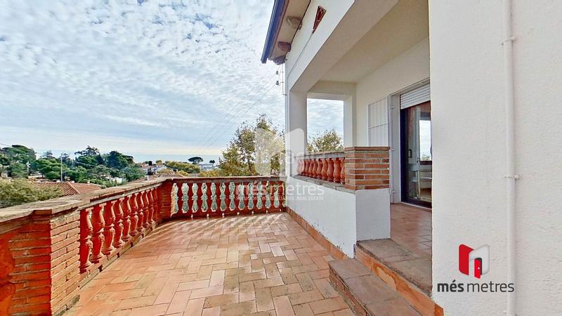 Foto f5467bd3-8ae1-44c5-a7d9-1245f3737679. Maison avec chauffage dans Califòrnia-Santa Madrona Masnou (El)