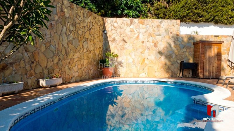 Foto 02a093f3-e49a-4377-9e46-a325ba7dbfc8. Casa amb calefacció piscina a Alella