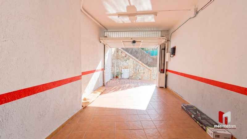 Foto d8fe9172-84f3-4e05-b654-f441193b8f7f. Casa amb calefacció piscina a Alella
