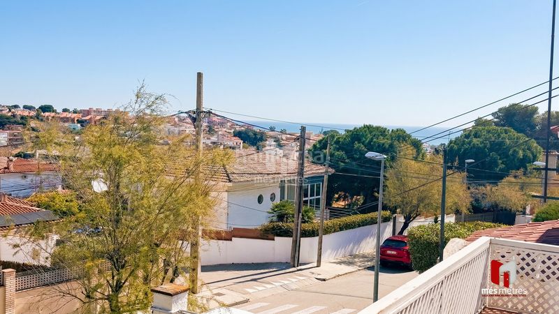 Foto 2c6d03bb-2283-4577-bb8e-7f38a33c85e8. Pis amb calefacció a Alella