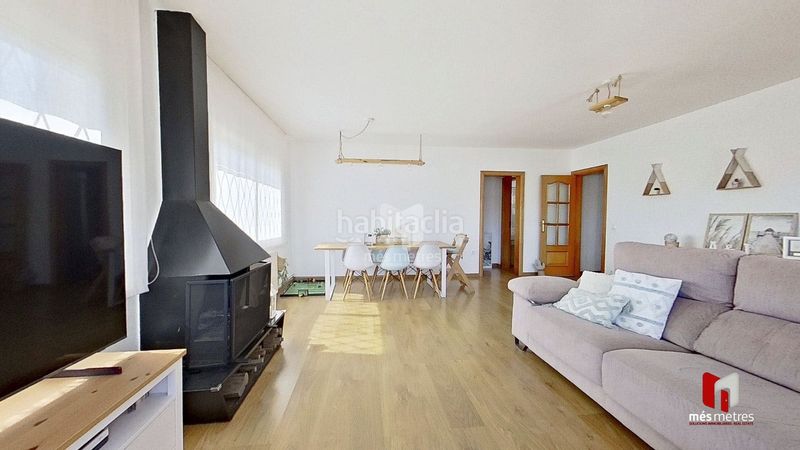 Foto b4ae9908-2453-44b6-bd0d-29b49c5763f8. Pis amb calefacció a Alella