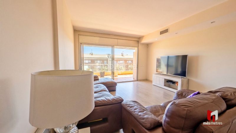 Foto d36fdedc-ecbf-48ec-87d5-1efd4b37415b. Pis amb calefacció piscina a Ocata Masnou (El)