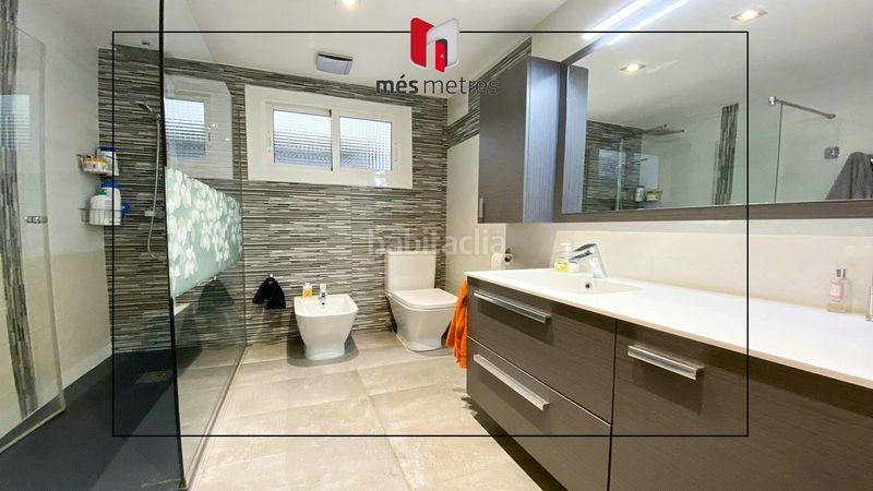 Foto f7fb23a2-8fca-4ddd-a55d-6d8b644b7529. Pis amb calefacció a Teià