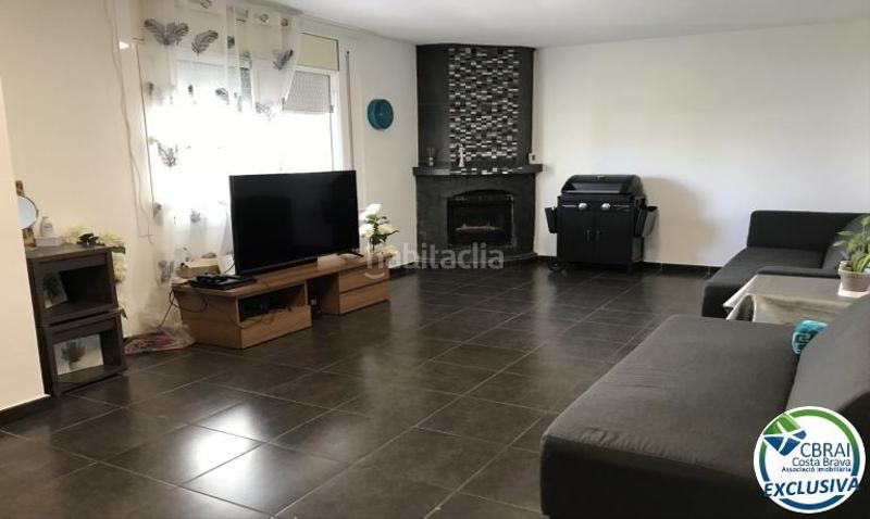 Foto 19018780-d007-4e65-81c2-0e7d690b20c1. Chalet en baix llobregat 4 gran casa en una zona muy tranquila. en Roses