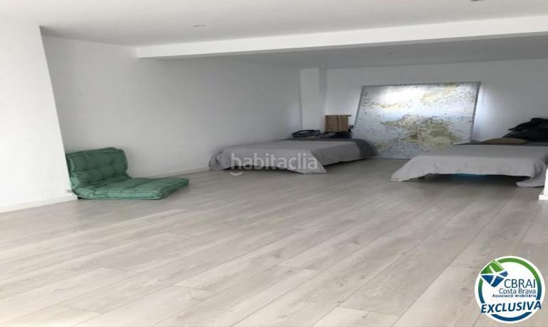 Foto 89910db7-97a4-4e1a-bb68-0bba1571fbe4. Chalet en baix llobregat 4 gran casa en una zona muy tranquila. en Roses