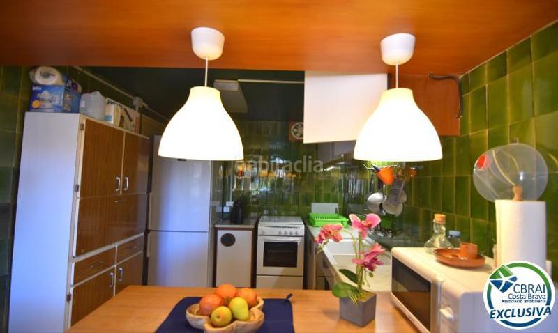 Foto 1fb3a749-ee69-40a0-a9f2-ec3c4d82c9df. Piso en cala roja 4 piso con gran jardín en Santa Margarida Roses